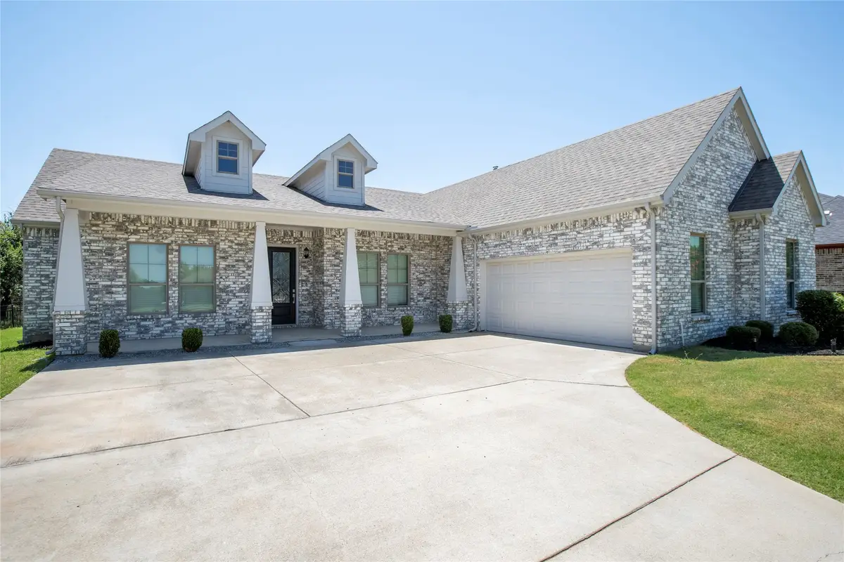 1305 Carnoustie Drive, Ennis, TX 75119 - #1