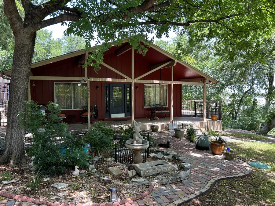 2546 Rockcliff Court, Granbury, TX 76048 - #3