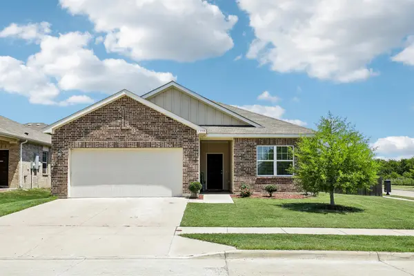 5300 Shady Springs Trail, Fort Worth, TX 76179