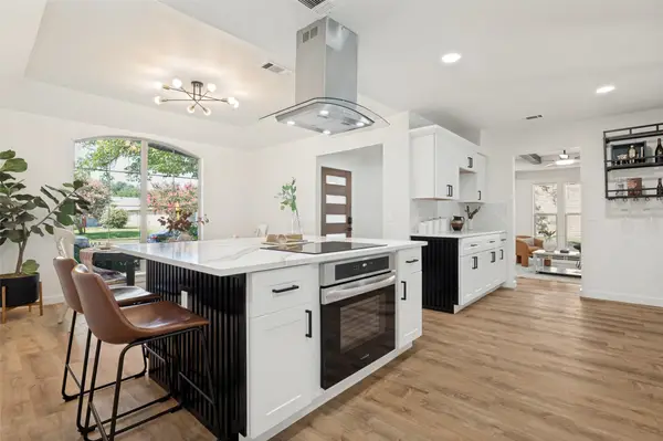 2201 Parkhaven Drive, Plano, TX 75075