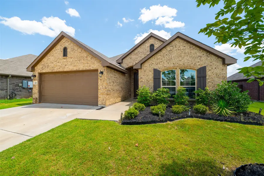 105 Cheryl Drive, Keene, TX 76059 - #3