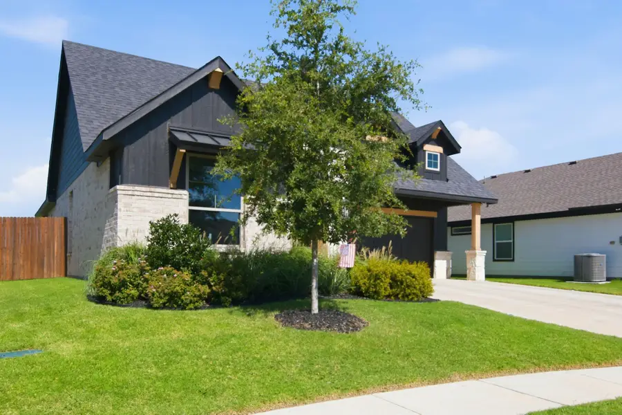 605 Eagle Bend Lane, Burleson, TX 76028 - #2
