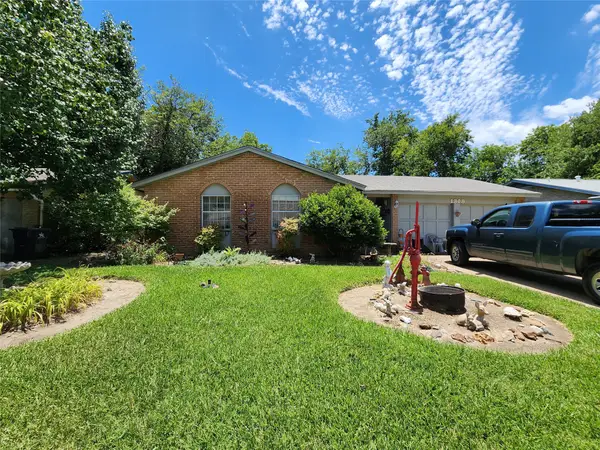 1308 Marlee Lane, Arlington, TX 76014