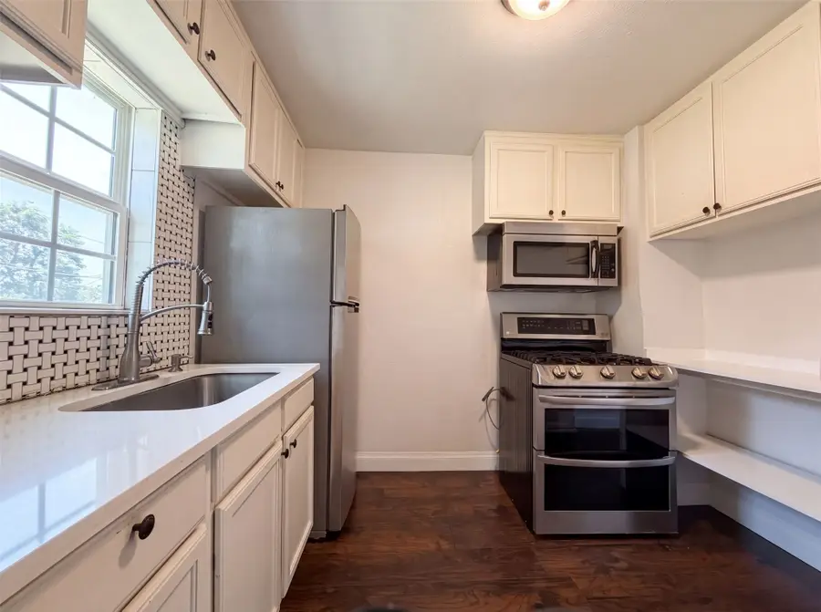2832 Avenue I, Fort Worth, TX 76105 - #2