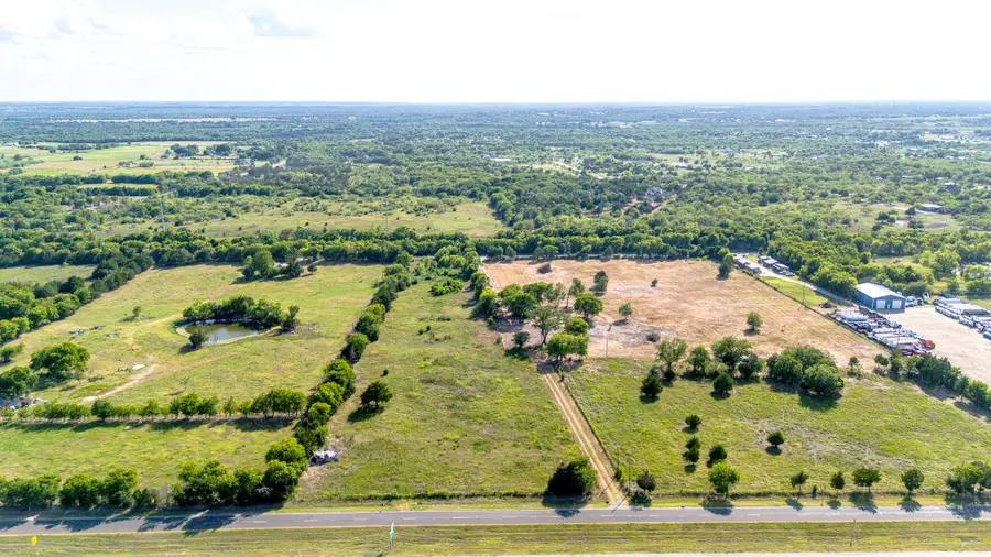 1040 NW Mckinney Street, Rice, TX 75155 - #2