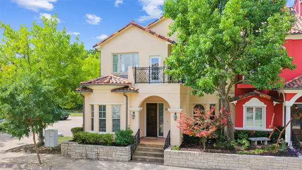 53 Piazza Lane #110, Colleyville, TX 76034
