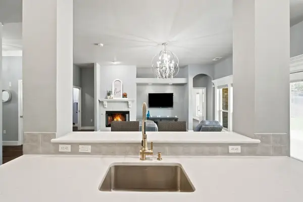 8305 Crystal Lane, North Richland Hills, TX 76182