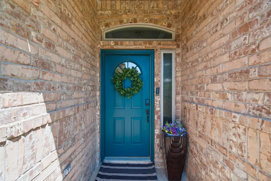 8305 Crystal Lane, North Richland Hills, TX 76182 - #2