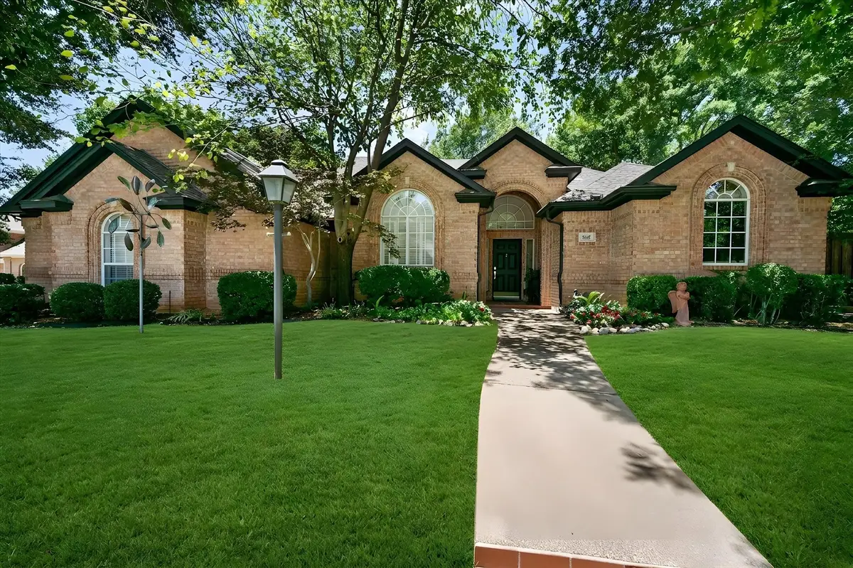 8337 Thornhill Drive, North Richland Hills, TX 76182 - #1
