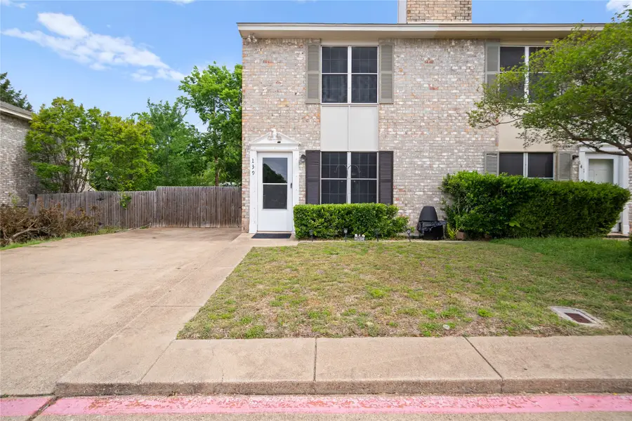 139 Graystone Place, Duncanville, TX 75137 - #2