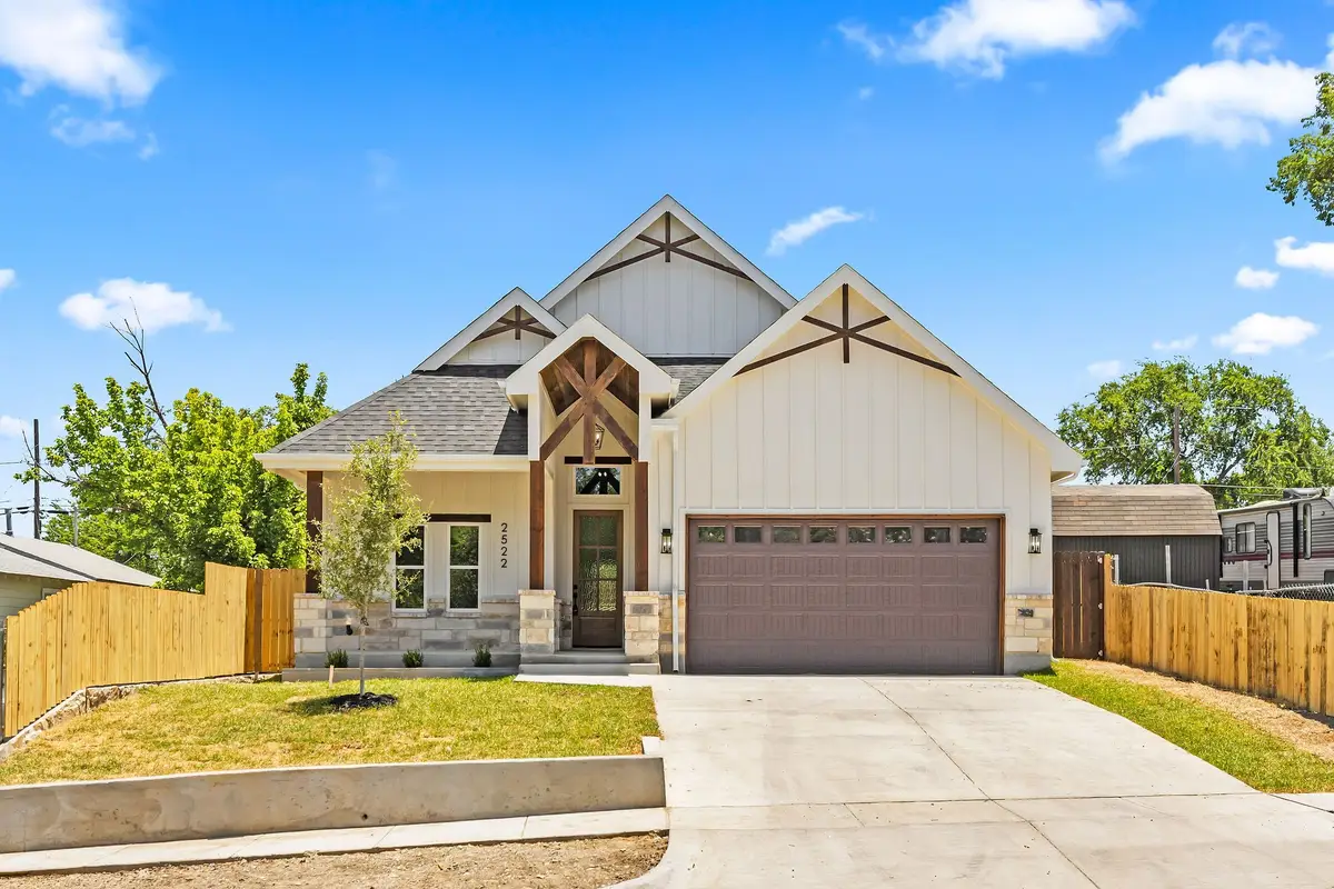 2522 Lincoln Avenue, Fort Worth, TX 76164 - #1