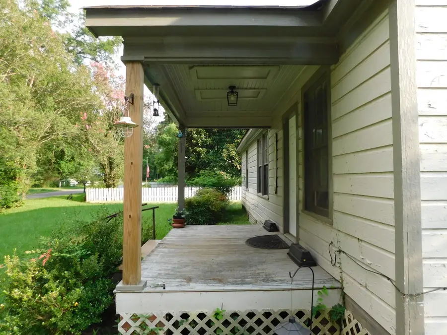 213 3rd Street Pinehill Street, Springhill, LA 71075 - #3