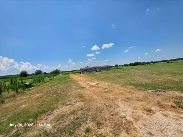 220 Private Road 5177 Road #5177, Sulphur Springs, TX 75482