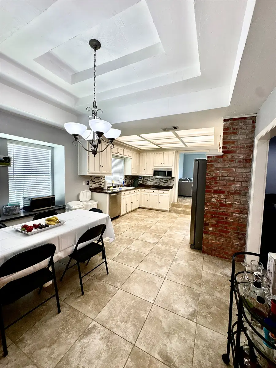 1525 Palm Valley Drive, Garland, TX 75043 - #3