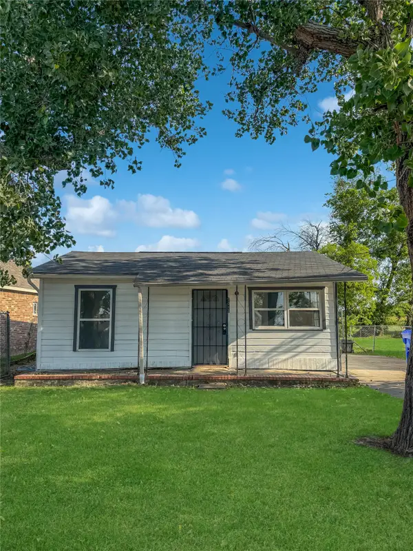 1013 Joe Bailey Street, Royse City, TX 75189