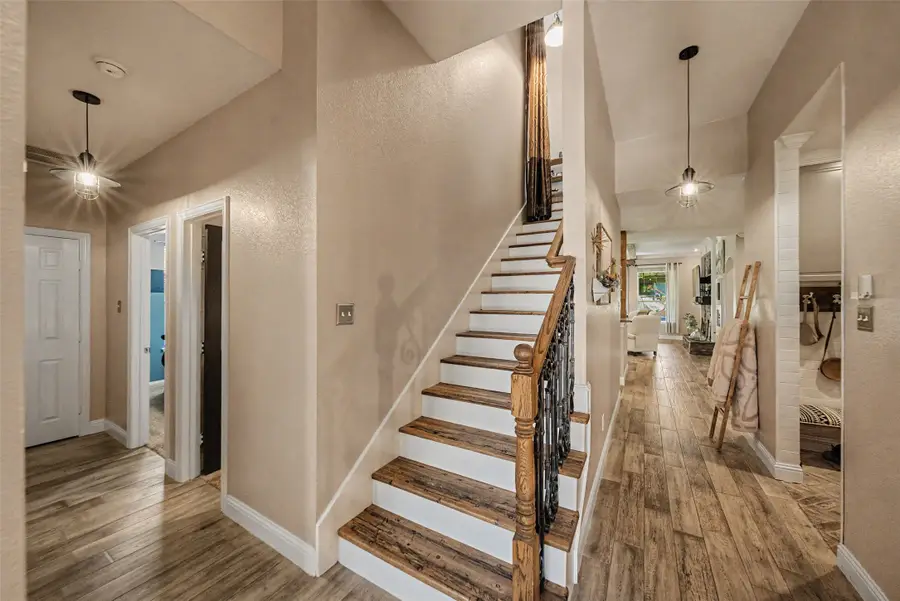 12109 Copper Creek Drive, Fort Worth, TX 76244 - #2
