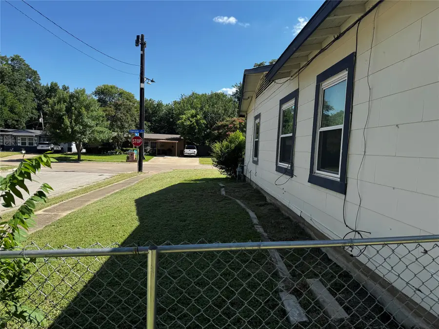 2009 Cloverdale Street, Arlington, TX 76010 - #3