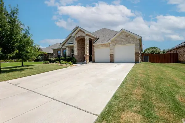2222 Louis Trail, Weatherford, TX 76087