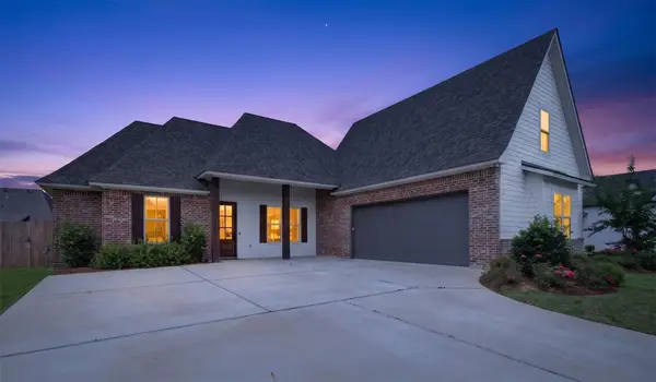76 Turtle Creek Drive, Benton, LA 71006