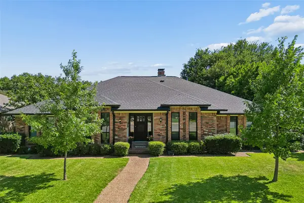 9212 Clover Valley Drive, Dallas, TX 75243