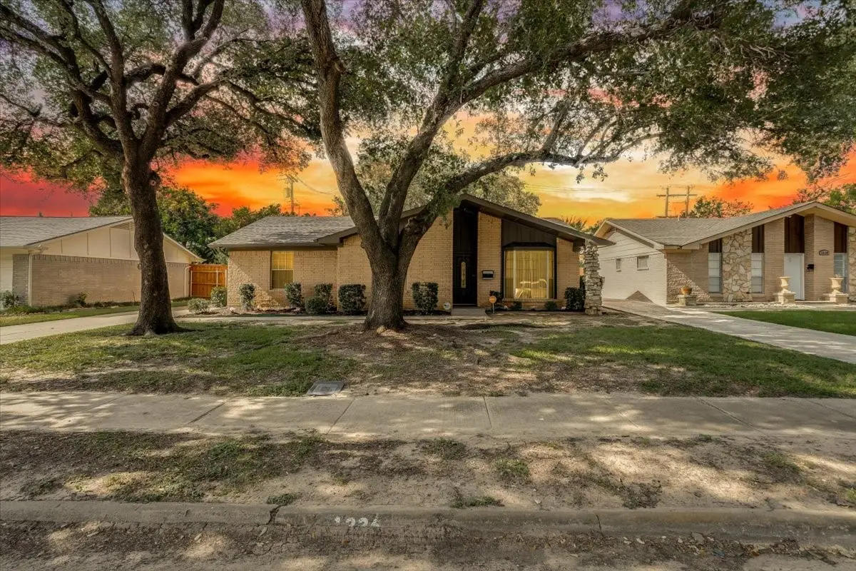 1226 Glen Loch Drive, Irving, TX 75062 - #1
