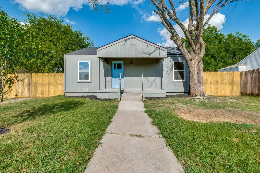 806 10th Street, Grand Prairie, TX 75051 - #3