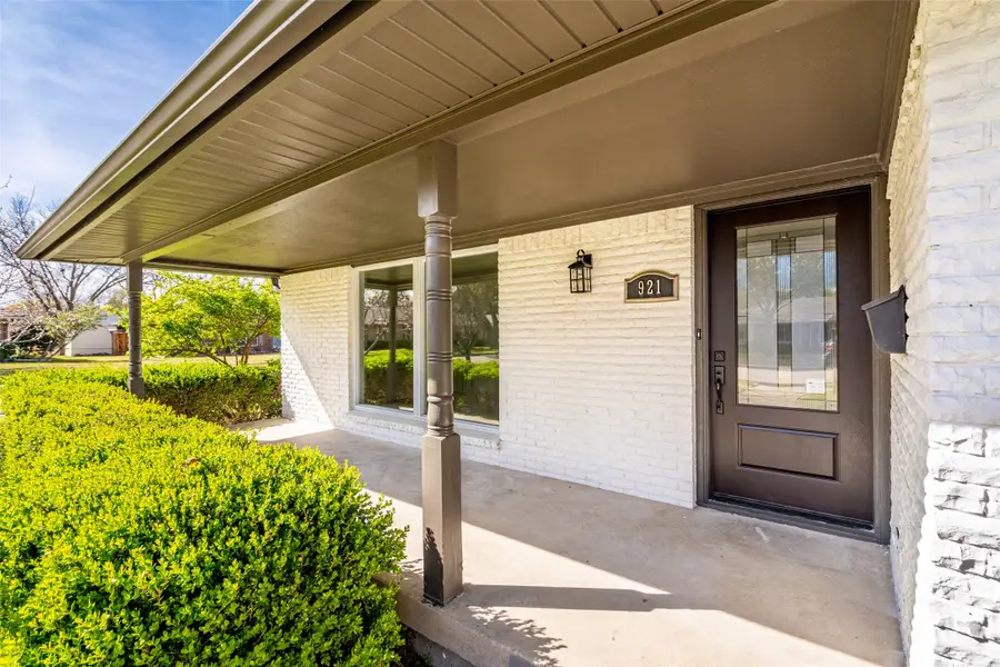 921 Bromwich Street, Garland, TX 75040 - #3