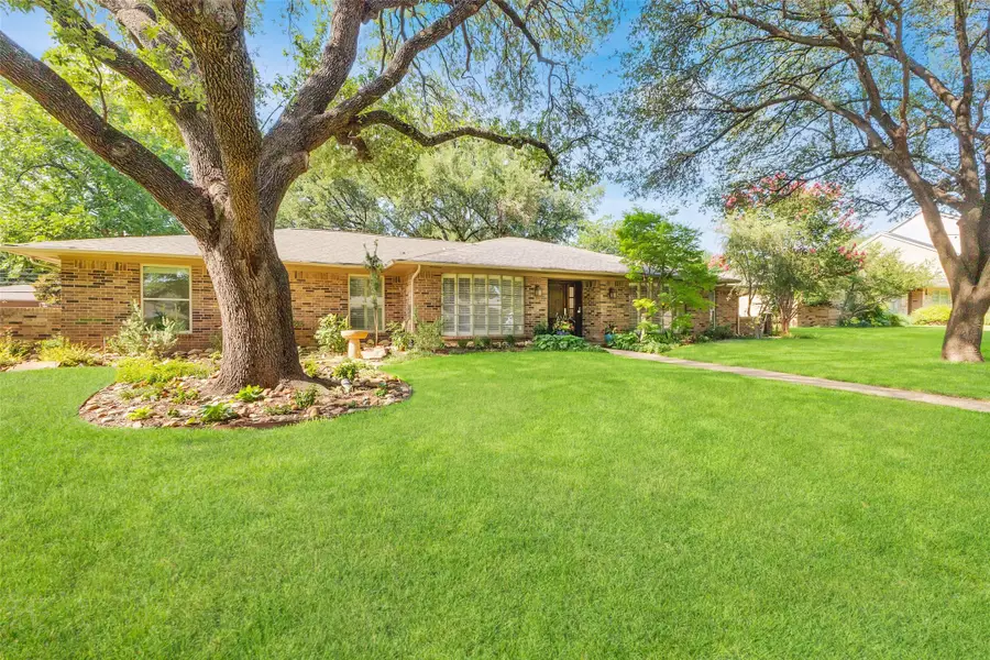 4253 Royal Ridge Drive, Dallas, TX 75229 - #2