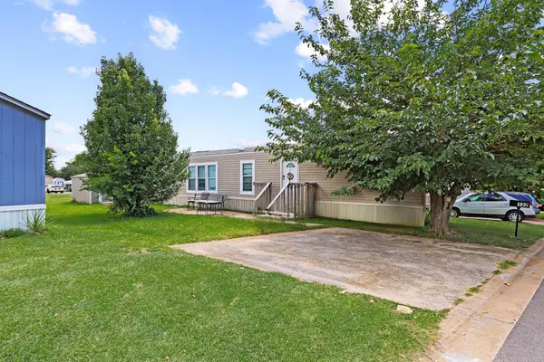 132 Knollwood Drive, Sherman, TX 75092