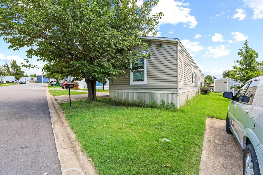 132 Knollwood Drive, Sherman, TX 75092 - #3