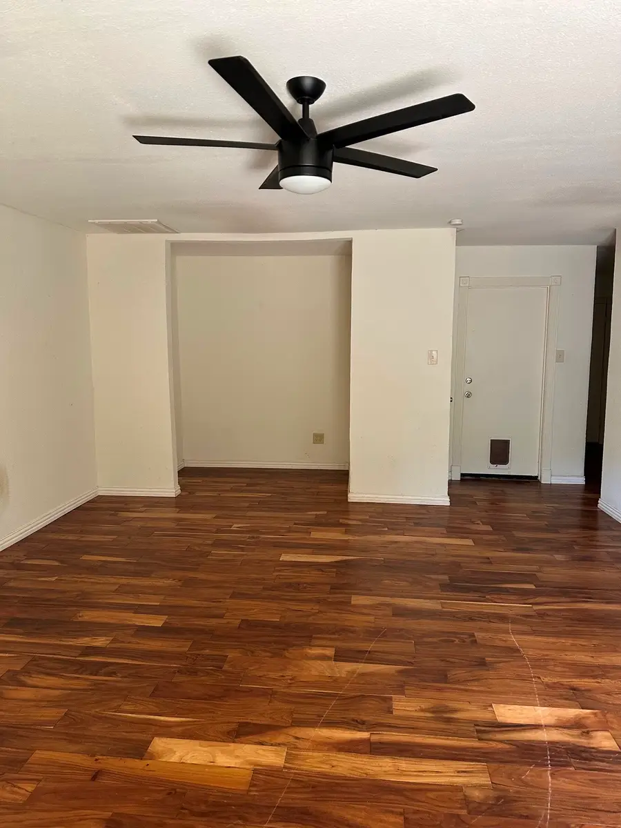 702 Meadowview Drive, Mansfield, TX 76063 - #3