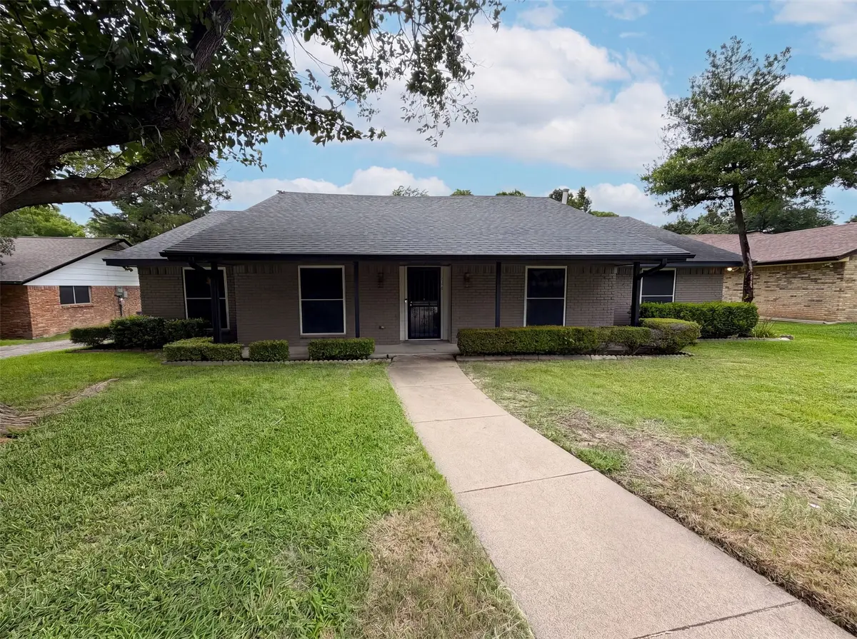 316 Brookwood Drive, Desoto, TX 75115 - #1