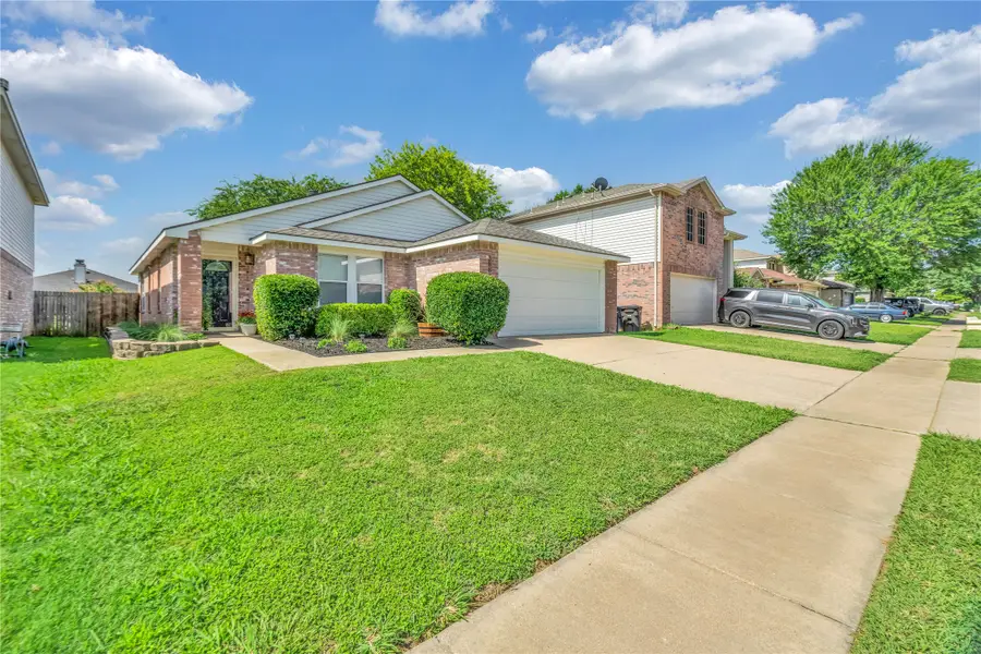 3883 Fox Run Drive, Fort Worth, TX 76123 - #3
