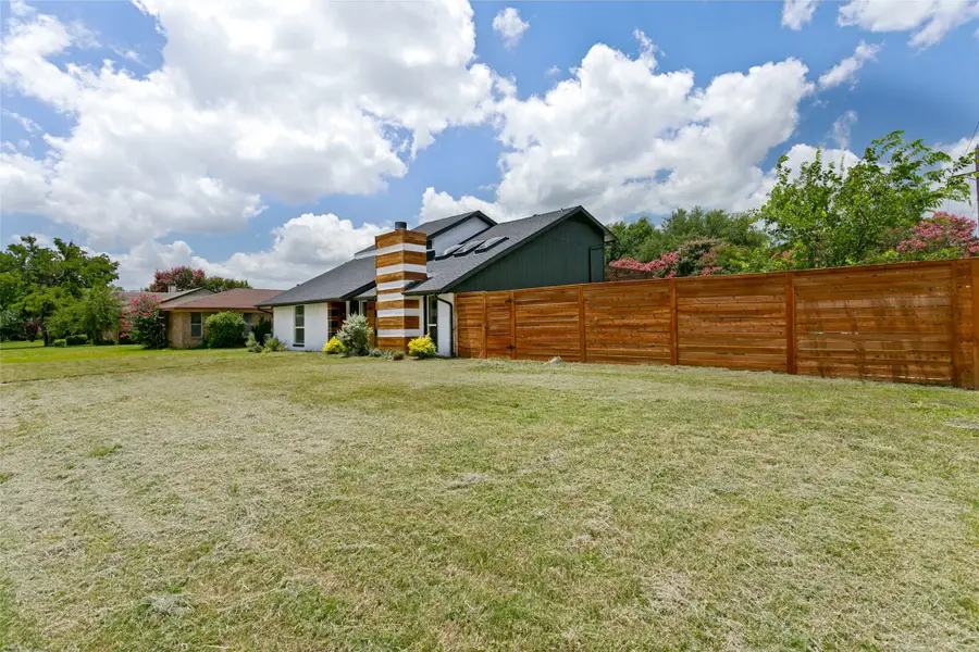 1302 Westwood Drive, Lewisville, TX 75067 - #3