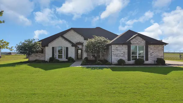259 Durning Road, Van Alstyne, TX 75495