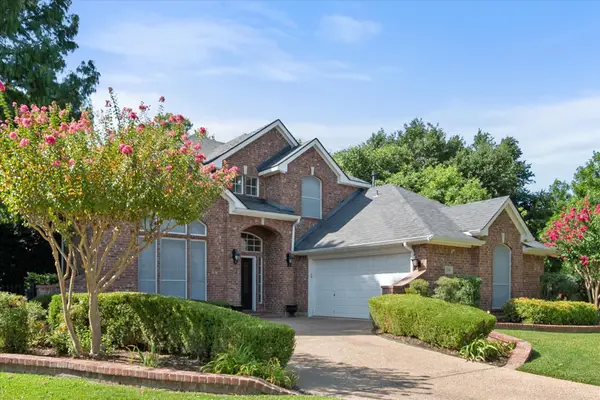 1200 Danbury Drive, Mansfield, TX 76063