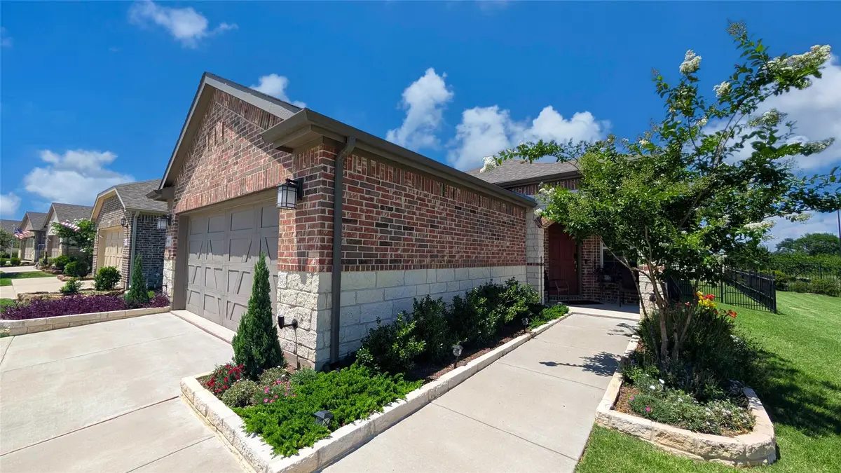 945 Hidden Eddy Drive, McKinney, TX 75071 - #1