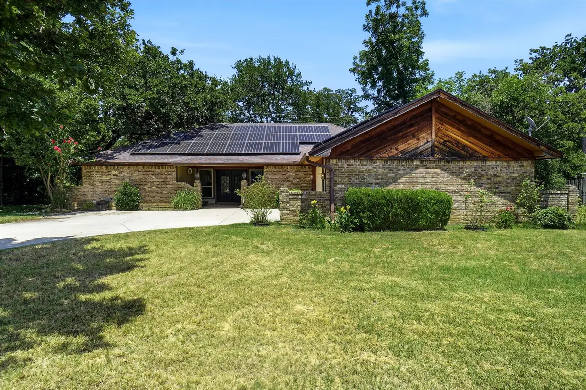 35 Hickory Hills Boulevard, Hickory Creek, TX 75065 - #1