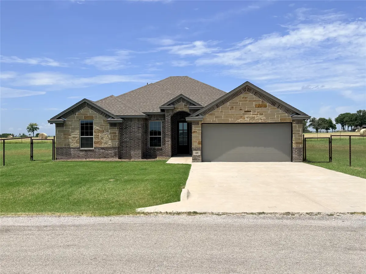 109 Cool Meadows Court, Millsap, TX 76066 - #1