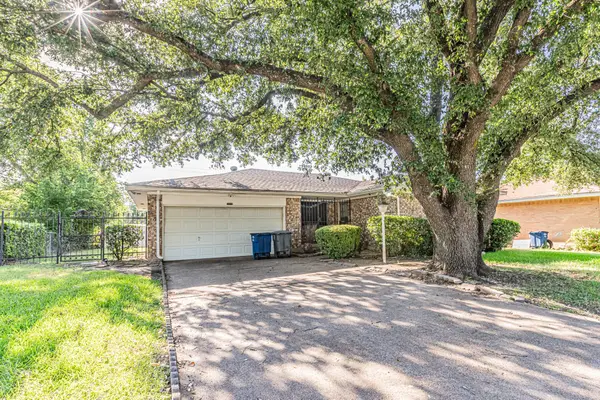 5910 Cedar Glen Drive, Dallas, TX 75232