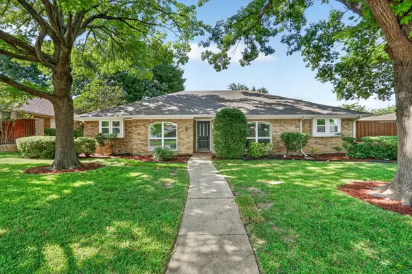 3001 Cross Bend Road, Plano, TX 75023