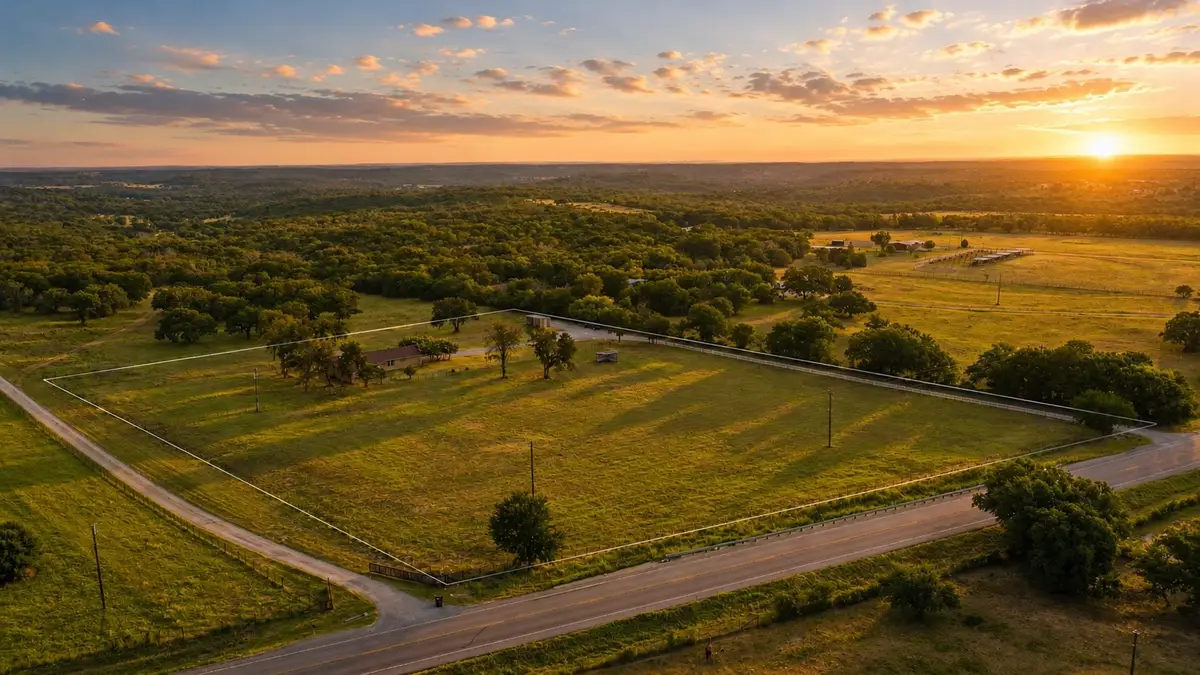 19519 Fm 205, Bluff Dale, TX 76433 - #1
