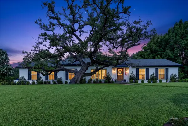 1600 Royal Oaks Drive, Waco, TX 76710
