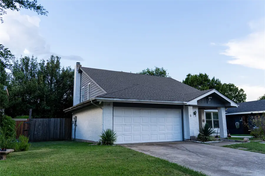 2521 Channing Drive, Grand Prairie, TX 75052 - #2