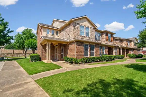 2204 Canterbury Park Drive, Grand Prairie, TX 75050
