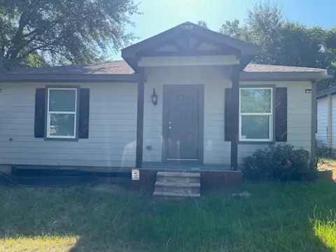 138 Erie Street, Mabank, TX 75156