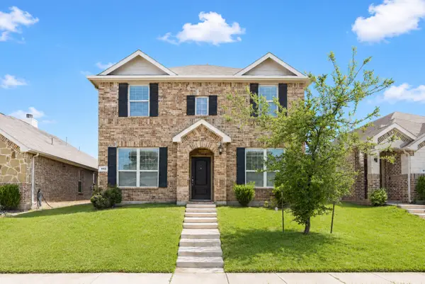 9113 Holliday Lane, Aubrey, TX 76227