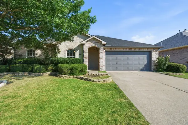 237 Flatwood Drive, Little Elm, TX 75068