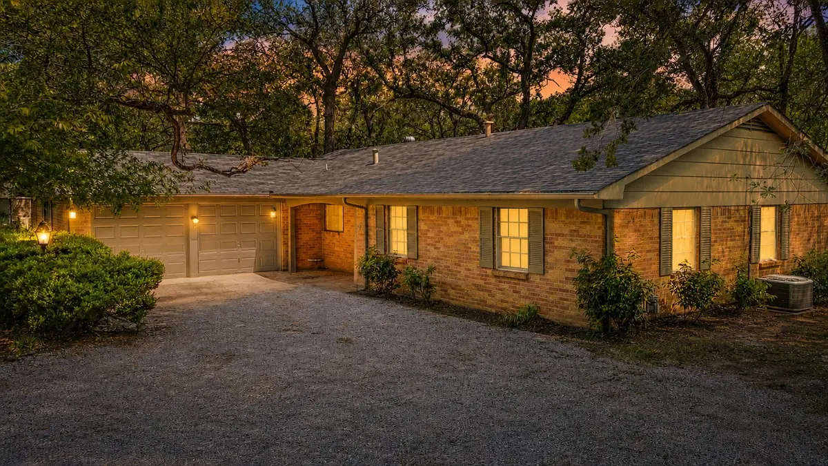 3505 Sunset Lane, Dalworthington Gardens, TX 76016 - #1