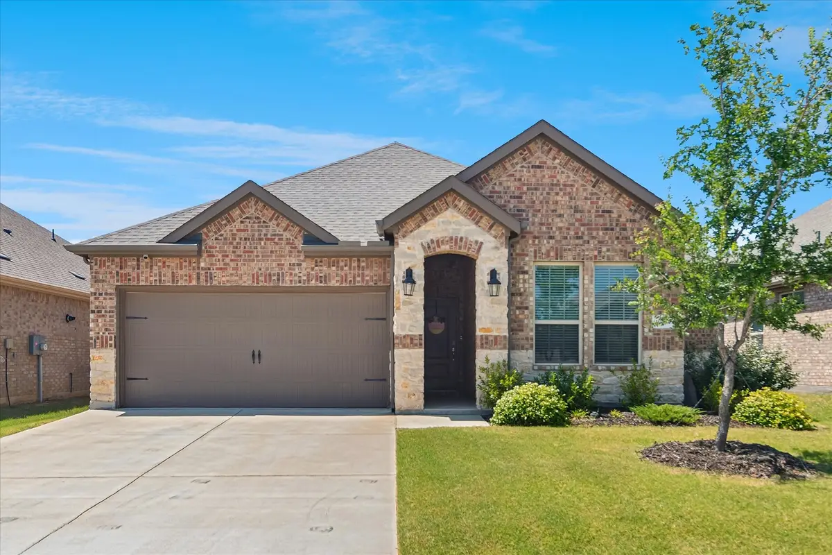 10330 Quail Pointe Road, Aubrey, TX 76227 - #1